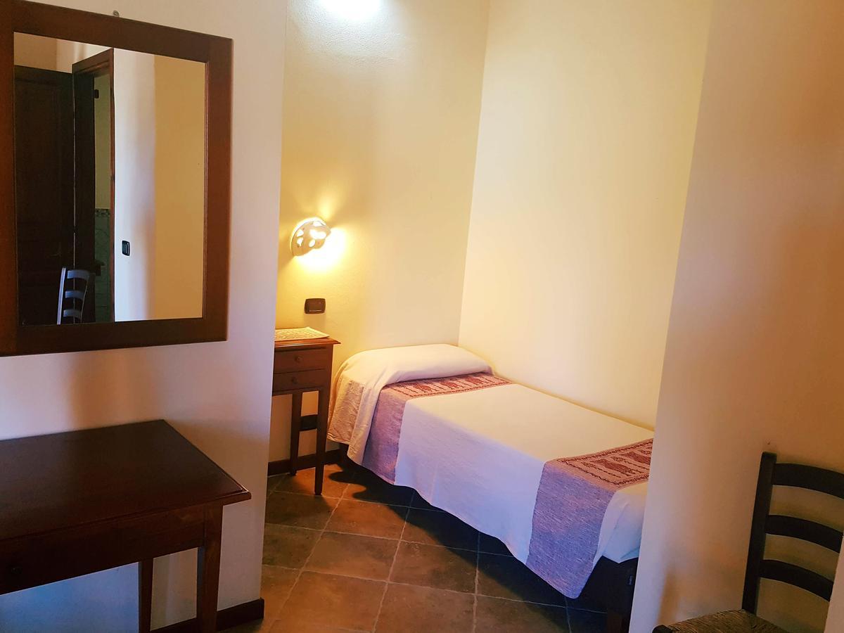 Agriturismo Gennemara B&B Perdaxius Luaran gambar