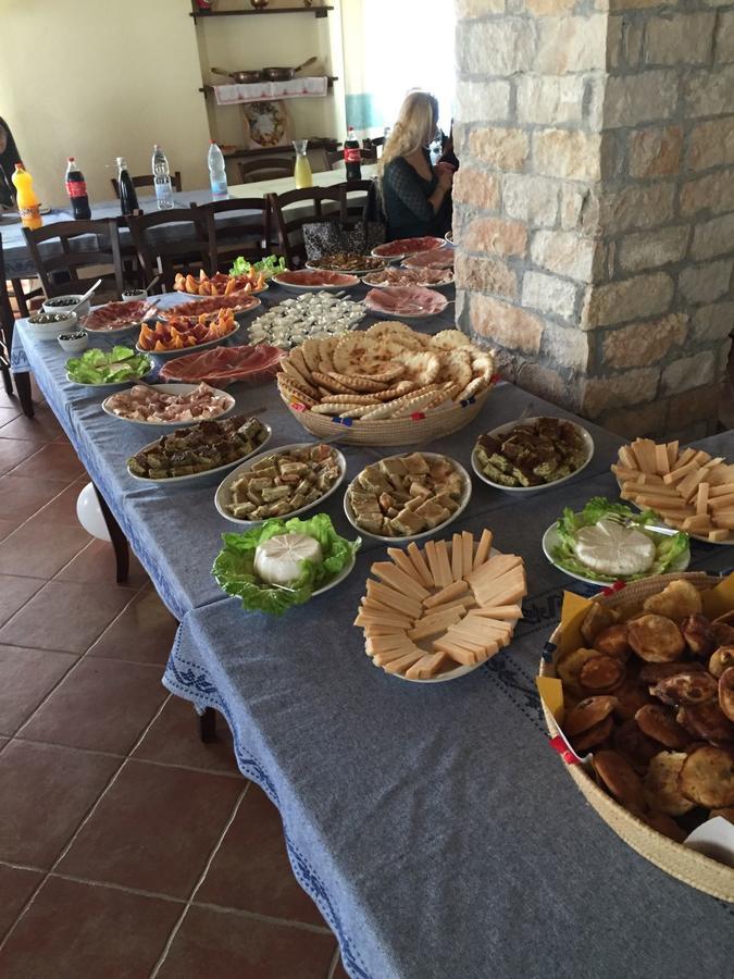 Agriturismo Gennemara B&B Perdaxius Luaran gambar